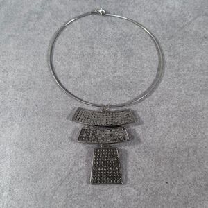 Vintage Modernist Silver Tone Tiered Grid Mesh Pendant Omega Collar Choker Neck